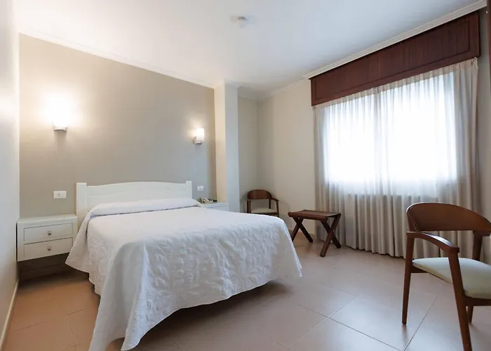 O Cruceiro * Caldas De Reis